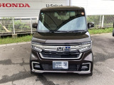 お客様に安全で快適なカーライフをお送りいただくために、中古車にも高いレベルの品質基準を設け、その基準に従って、全ての中古車について納車前整備を実施しています。