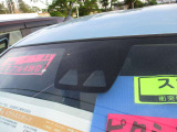 万が一の事故等やあおり運転等で被害にあっても記録を残せるドライブレコーダー。あるのとないのでは、心持安心感が違くなりますね。