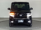 LEDヘッドライトを装備しています。LEDヘッドライトはとても明るく、雨の日や夜間走行も安全・安心です。