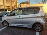 横から見てもバランスの取れた見た目で美しい造形美です!