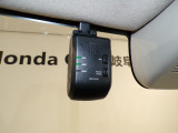 今や必需品となったドライブレコーダーも装着されています。運転中の記録を録画してくれます、万が一の時にドライブレコーダーがあれば安心です!