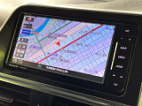 【ナビゲーション】目的地までしっかり案内してくれる使いやすいナビ。Bluetooth接続すればお持ちのスマホやMP3プレイヤーの音楽を再生可能!毎日の運転がさらに楽しくなります!!