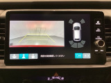 バックでの車庫入れも安心です! リアカメラが付いているバックモニター付のナビを装備しております。バンパーについているソナーや、操作線もついており距離感も画面から確認できます。