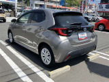 広々とした車内空間に優れた燃費性能。更にデザインも上質で人気のお車です!