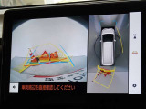 バックガイドモニターを装備しています、車庫入れもラクラクです。パノラミックビューモニターを搭載しています、上からの画像も表示されます。
