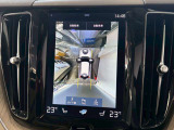 【全周囲カメラ】を装備!上から見下ろしたように見えるため運転が苦手な方でも安心して運転していただけます!