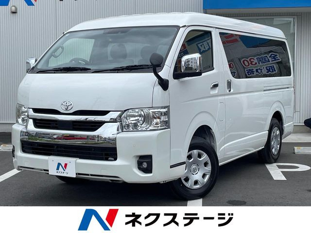 トヨタ ハイエースバン 