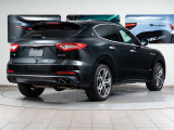 Levante DIESEL GranSport 275馬力(カタログ値)純正OP総額:1,230,000円 パノラマサンルーフ 赤革 21インチヘリオスホイール プレミアムサウンドシステム