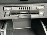 ETC搭載車しか通過できないスマートICが利用できるようになります。現在、スマートICの設置箇所も増えてきてます。また、料金所での小銭の出し入れや雨天時における窓の開閉などの紛らわしさも解消されます。