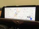 【12.3インチディスプレイオーディオ】各種オーディオ機能とスマホ連携機能を搭載。コネクティッドナビ対応。車載ナビ機能も搭載。機能の詳細につきましては、展示店舗までお尋ねください。