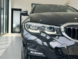 【展示場について】九州エリア最大級の展示場常時30台以上のBMWを展示しております。入庫する予定車両やNET掲載が間に合っていない車両も御座いますので是非一度お問い合わせ下さい。0078-6002-772723