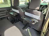 4WD 全方位モニター付メモリーナビゲーション・スズキコネクト対応通信機装着車 フルセグTV 元当社試乗車 フロアマット ドアバイザ― 社外ETC 社外ドライブレコーダー前後 走行460キロ CVT