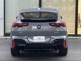 時を経ても深い魅力を放ち続けるBMW。より快適にお乗り頂くためにサポートプログラムをご用意しております。※認定中古車保証は登録日より最長4年間まで延長が可能です。