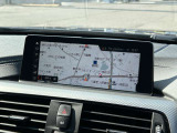 また、BMW正規認定中古車は、エマージェンシーサービスが自動付帯。24時間365日、皆様のカーライフをサポート致します。確かな安心のうえで、「駆けぬける歓び」をご堪能ください。