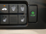 【シートヒーター】シートヒーター装備車です。寒い冬に乗車中とても暖かく快適に移動できます。冷え性の方にピッタリの装備です!