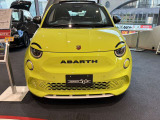 アバルト500eカブリオレ スコーピオニッシマ 