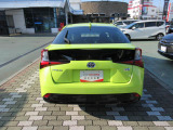 全てのクルマにロングラン保証が付いています。メーカー・年式問わず、全てのクルマに走行距離無制限の1年間無料保証。 (※改造車や特殊車両には、一部対象外となる場合がございます。)更にプラス1年または2年