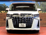 弊社では、全車『修復歴なし』のお車のみ取り扱っております。専任バイヤーによる厳選した仕入れの後、入庫後の車両チェックを行い、ネクステージが認定した高品質な中古車をご提供しております。