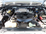 2400ccディーゼルエンジンです。