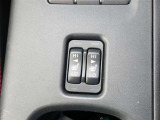 シートヒーター(運転席助手席両方にあります)