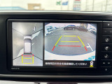 駐車が苦手な方でも映像で後方の安全確認もしっかり♪見えない死角の部分や距離感などモニター確認することが可能です!