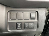 大人5名での乗車も上質かつ快適です。