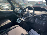 保証整備は全国の日産系ディーラーで受けることができます。2000以上の直営サービス工場があなたの愛車をサポートいたします!