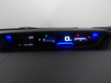 視認性、認識性にこだわった、カラー液晶メーターを採用。速度は読み取りやすいよう数字で大きく表示します!