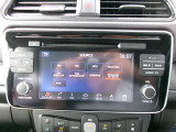 フルセグTV、CD、Bluetooth、ミュージックストッカー好きな音楽を聴きながらドライブ。