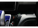 ECONボタンで低燃費モードに☆☆☆ECONスイッチを上手に使ってエコドライブ♪♪環境にもお財布にも優しい装備です☆☆☆