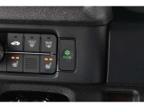 ECONボタンで低燃費モードに☆☆☆ECONスイッチを上手に使ってエコドライブ♪♪環境にもお財布にも優しい装備です☆☆☆
