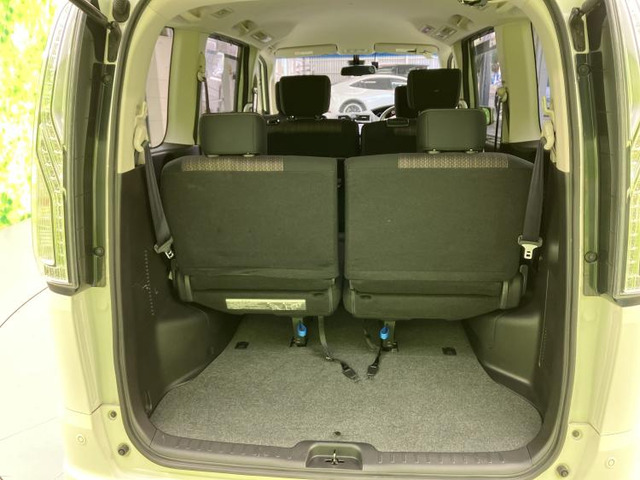 日産 セレナ 2.0 ハイウェイスター Vセレクション+Safety II S-HYBRID