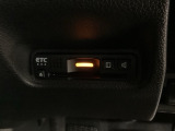 ETCが付いてます。ETC搭載車しか通過できないスマートICが利用できるようになりますよ!現在スマートICの設置箇所も増えてきているので、高速道路利用の幅が広がりますね☆
