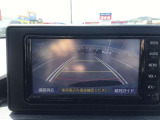 バックガイドモニターで、後方を確認しながら安心して駐車することができます。運転初心者も熟練者も必須の機能ですよ!