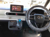 運転中も見やすいメーター。