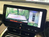 【パノラミックビューモニター】専用のカメラにより、上から見下ろしたような視点で360度クルマの周囲を確認することができます☆死角部分も確認しやすく、狭い場所での切り返しや駐車もスムーズに行えます。