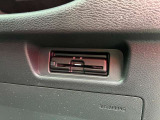 ビルドインタイプのETC機器付き! 足元で邪魔にならず、スッキリ収納されています。 ETCご利用になる場合は、別途セットアップ作業が必要なので、当社にお任せください!