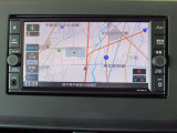 純正メモリーナビ(MJ120D-W)CD再生 フルセグTV Bluetooth対応 ★携帯電話にダウンロードした音楽が車内でも楽しめます。ハンズフリー通話も可能です!