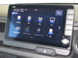 ナビゲーションはギャザズ9インチコネクトナビ(LXU-242NBi)を装着しております。AM、FM、CD、DVD再生、Bluetooth、音楽録音再生、フルセグTVがご使用いただけます。