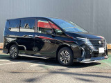 スタイリッシュなエアロパーツが4WDでもちょうどよい車体バランスです。