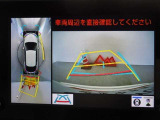 バックガイドモニターを装備しています、車庫入れもラクラクです。パノラミックビューモニターを搭載しています、上からの画像も表示されます。