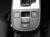 【電子制御パーキング+ブレーキホールド】便利なスイッチ式のサイドブレーキ!停車中にブレーキペダルを踏み続けなくても自動的にブレーキを保持する機能も搭載♪