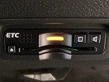 【ETC車載器】もはや必須アイテムのETCを搭載!高速道路のご利用時にとても便利!わずらわしい料金所での現金支払いが不要となりスムーズに通過できます♪