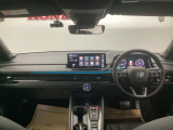 フロントガラスが大きく、ワイドな視界で運転もしやすくなるように設定されています。
