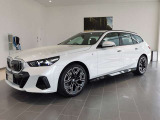 群馬BMWプレミアムセレクション前橋は認定中古車販売のスペシャリストとして品質へのこだわり、特に喫煙歴の無いだれもが気持ちよく購入検討いただける車両を展示しております。遠方からもお問い合わせください。
