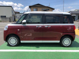 納車前にはプロのメカニックが点検、整備を行いますので安心してお乗り頂けます。