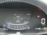 確認しやすいメーターパネルで運転をサポート!