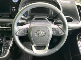 【純正革巻きステアリング】上質な革を使用することで、手にしっかり馴染みとても運転しやすいハンドルです♪