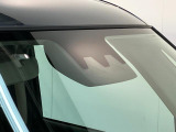 品質へのこだわり!フロアマットやシートなど車内をキレイに清掃し、ニオイや汚れなどを徹底的にクリーニングしてもらっております。室内はピカピカです☆