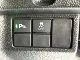 リア障害物センサーを装備しています。狭い駐車場も安心です。